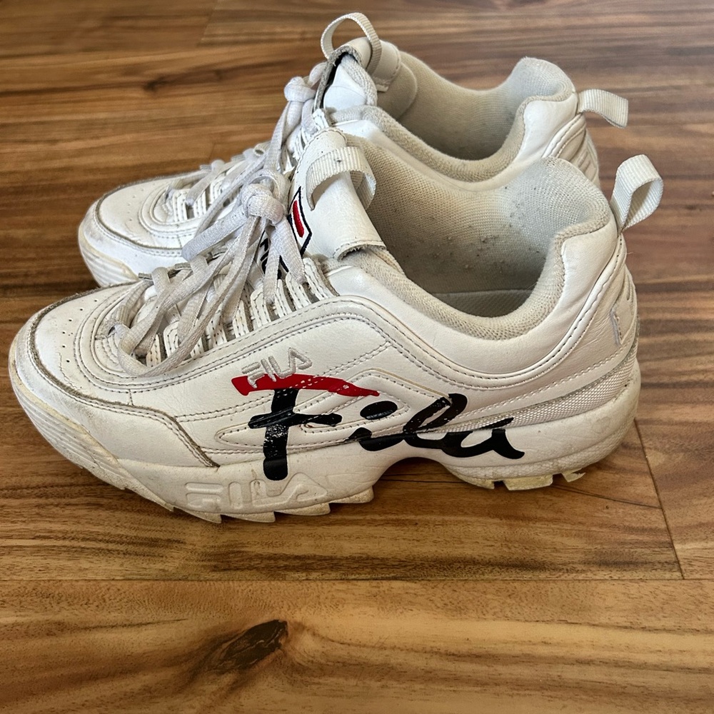 Vintage fila sneakers